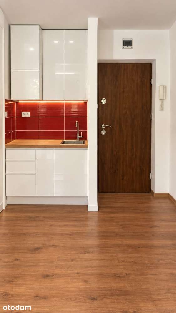 Bezpośrednio, 24 m² po remoncie, balkon, piwnica, parking, Pradnicka