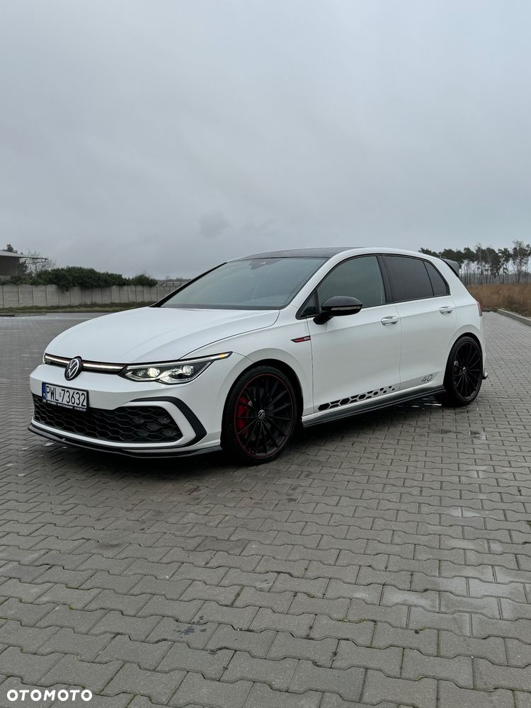 Volkswagen Golf - 17
