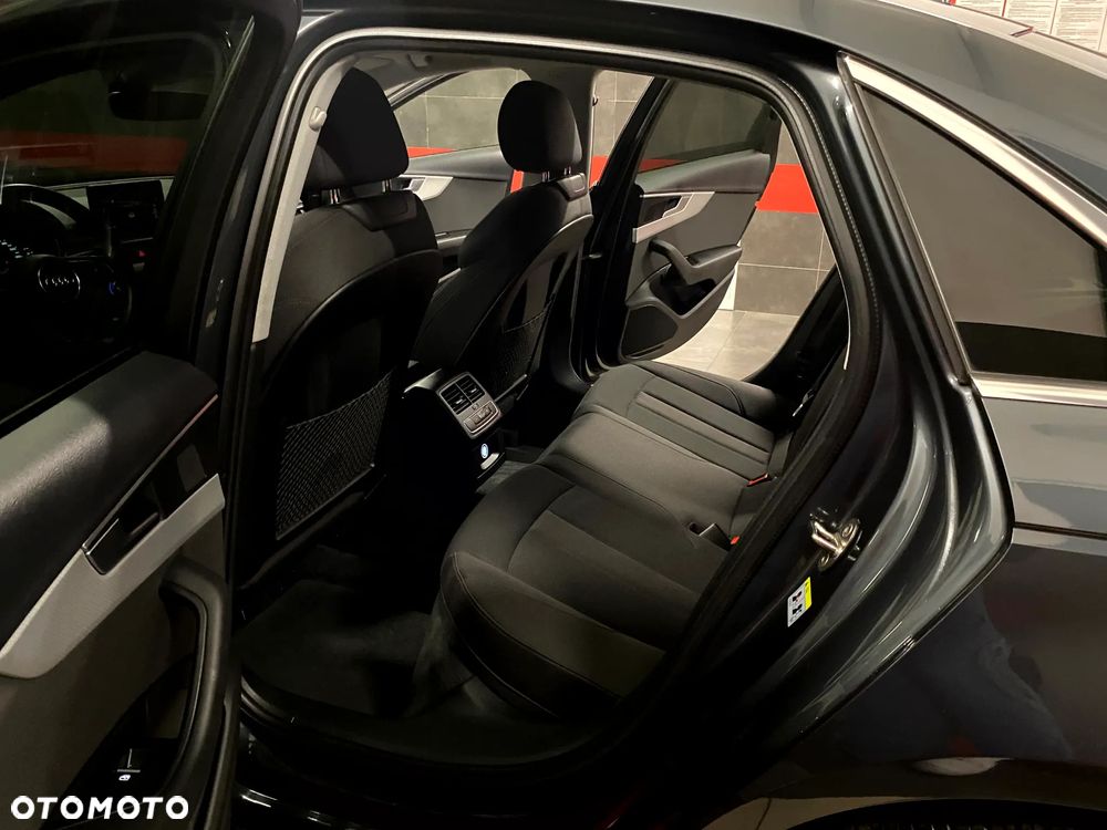 Audi A4 - 22