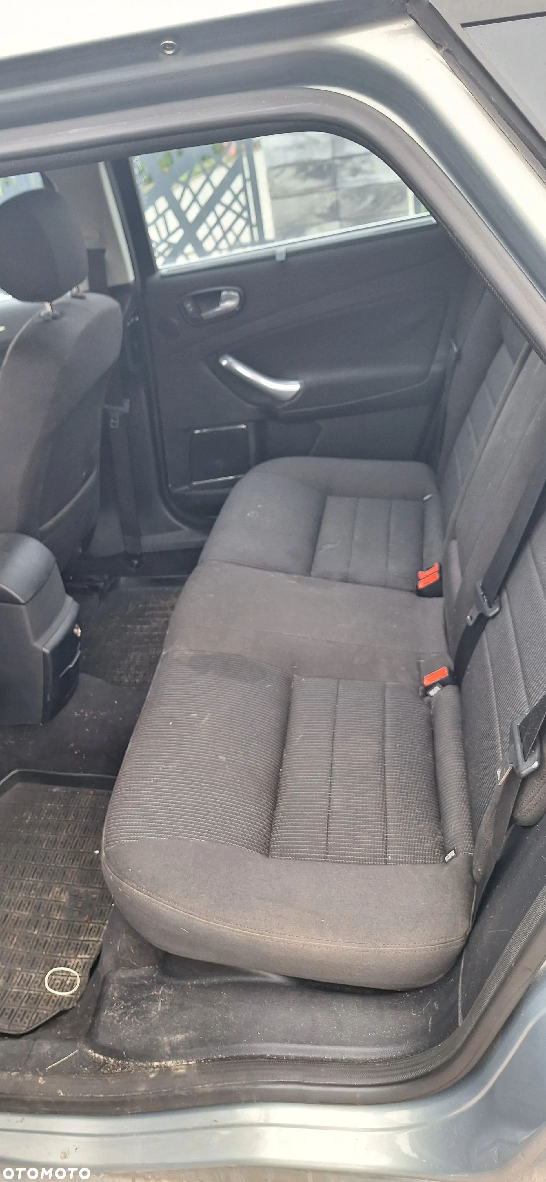 Ford Mondeo 2.0 TDCi Ambiente - 8