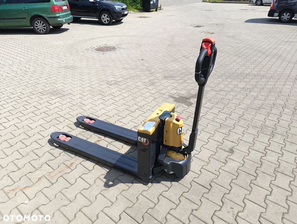 Caterpillar NPP15QBL - 18