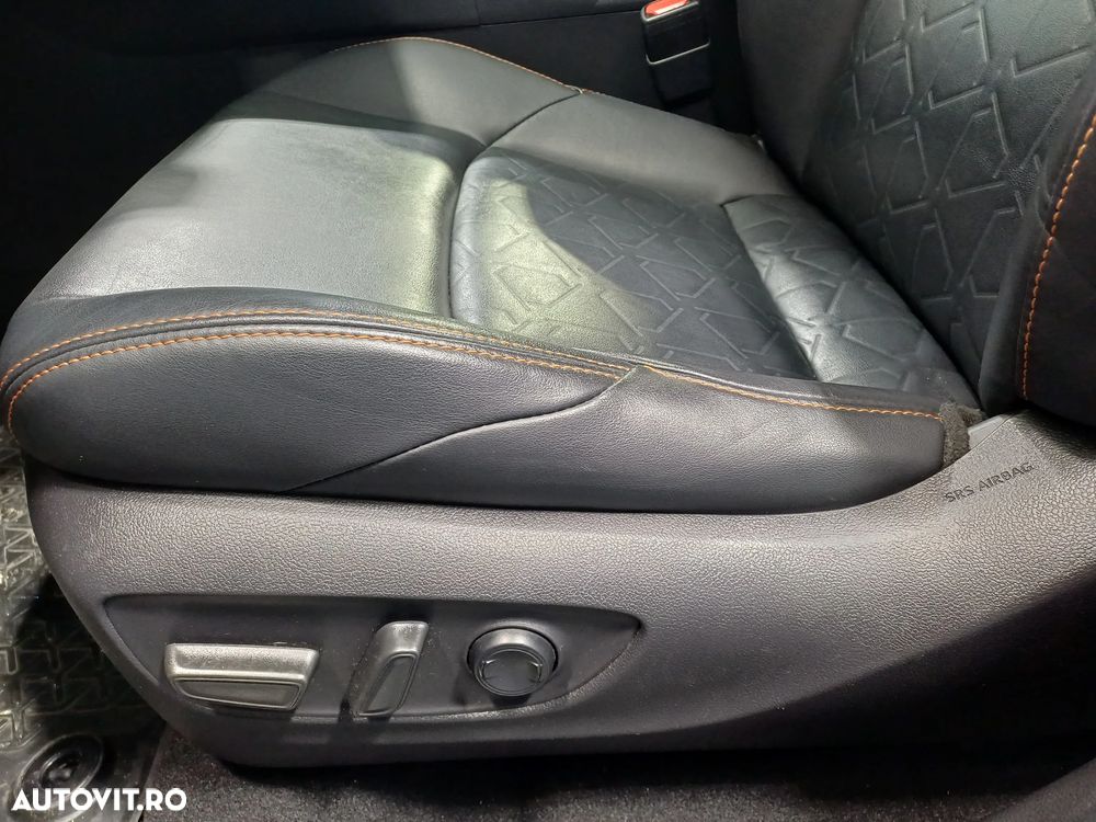 Toyota RAV4 2.5 4x4 Adventure - 10