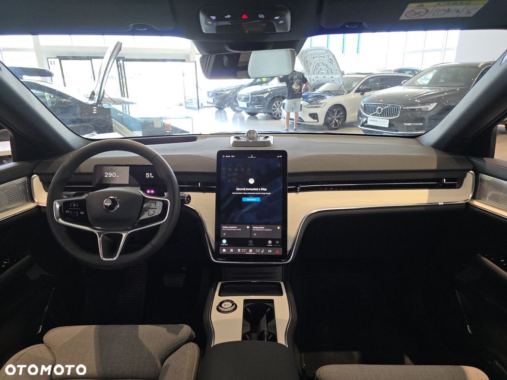 Volvo EX90 - 11