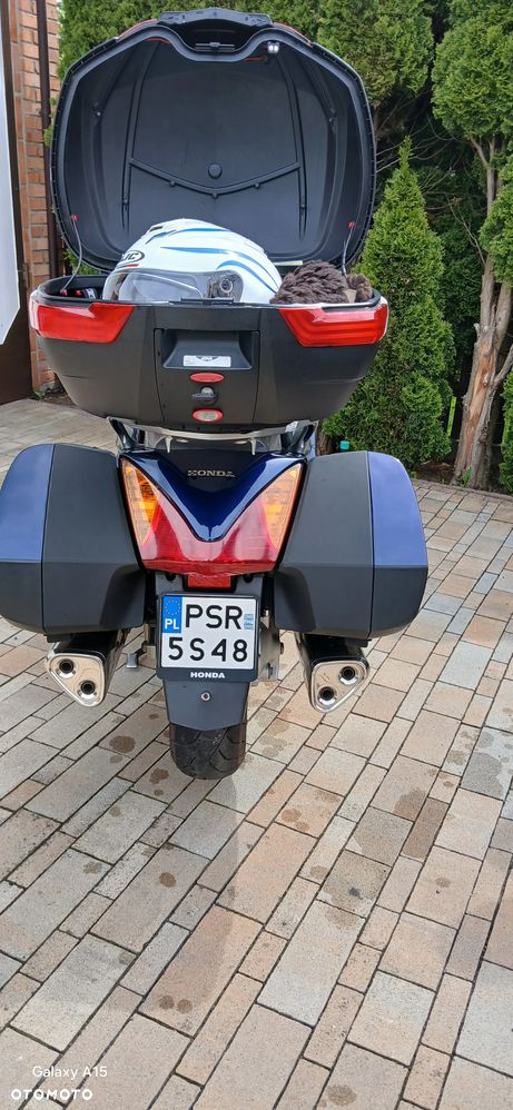 Honda ST - 7