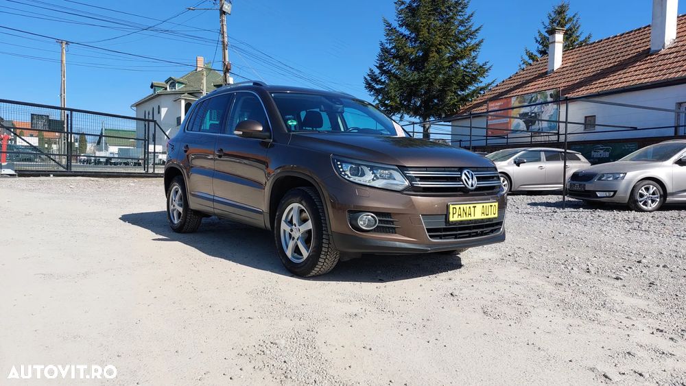 Volkswagen Tiguan 2.0 TDI DPF BlueMotion Technology Sport & Style - 3