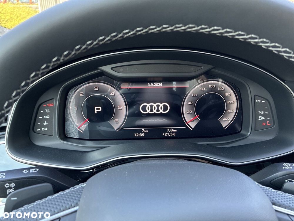 Audi Q8 - 14