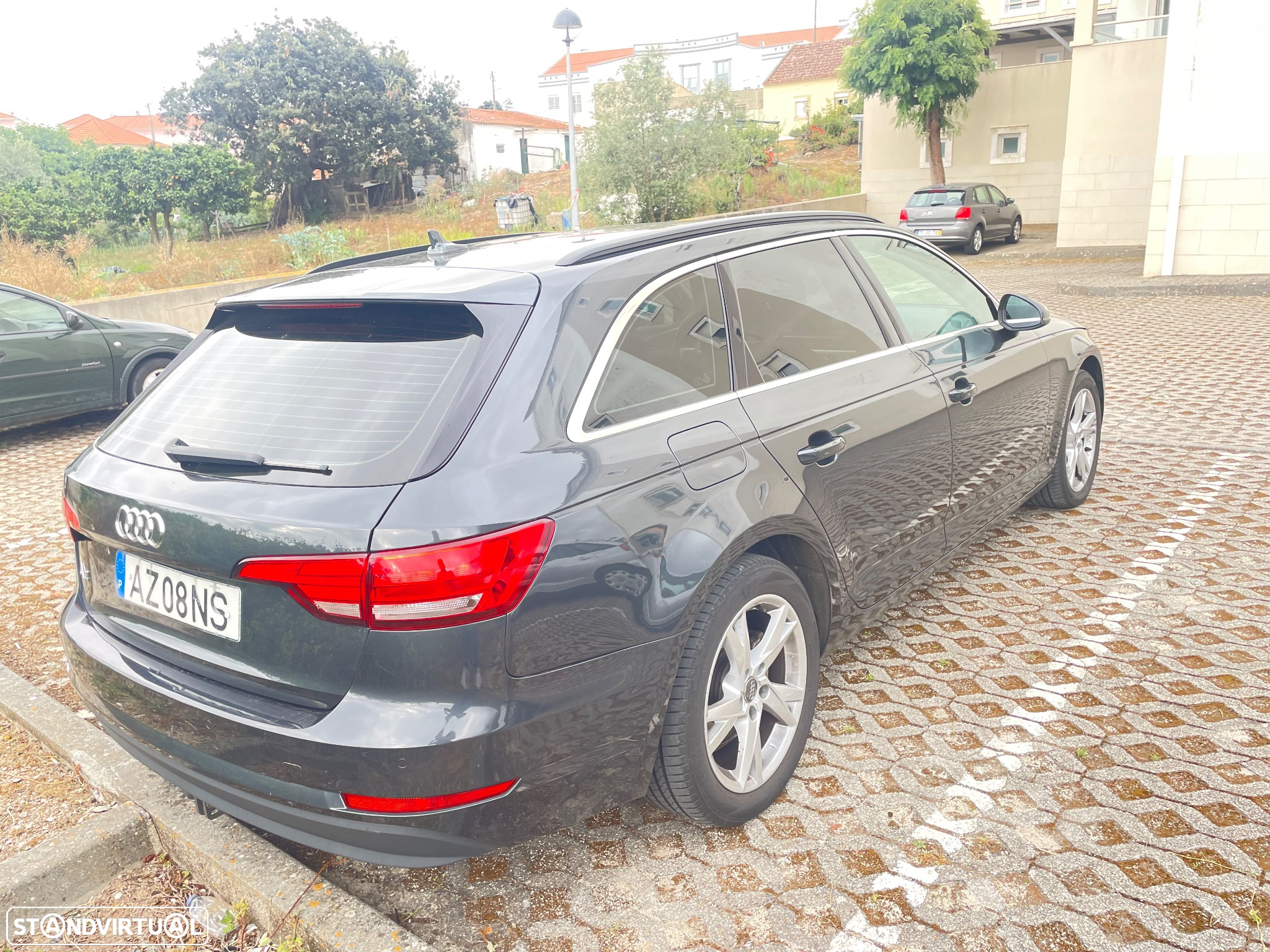 Audi A4 Avant 2.0 TDI Advance - 4