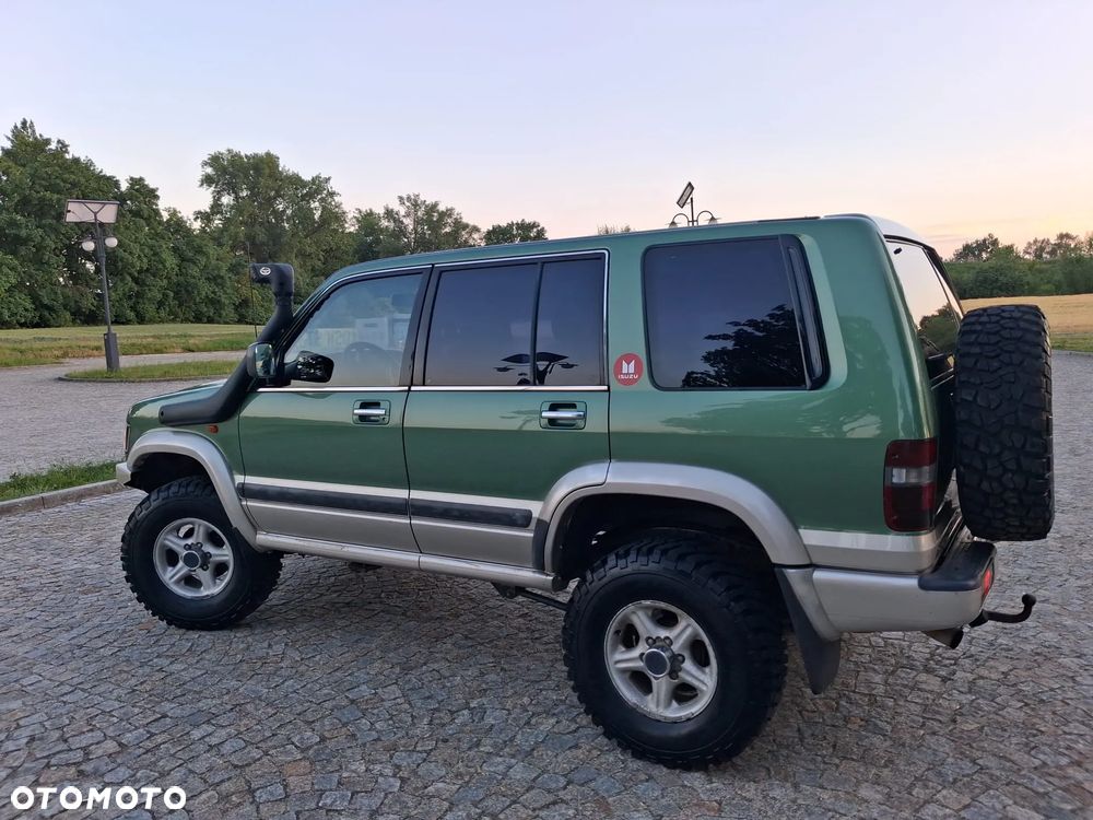 Isuzu Trooper - 7