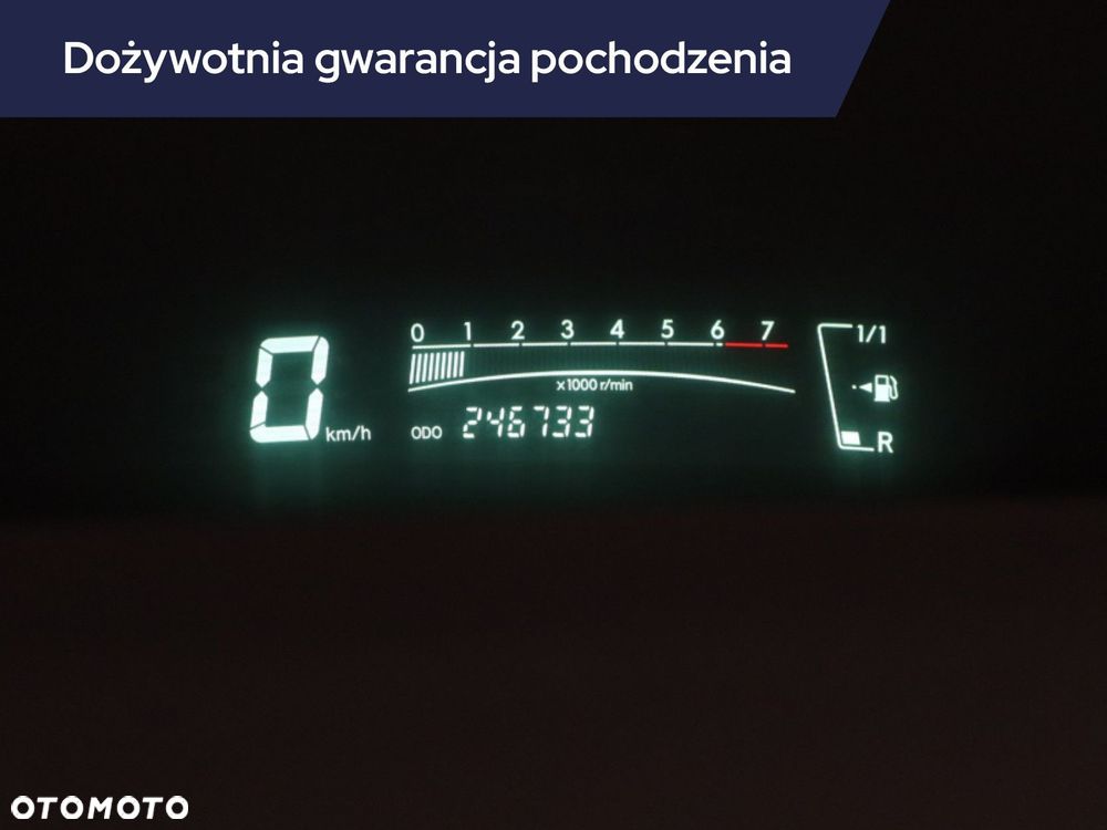 Toyota Yaris - 13