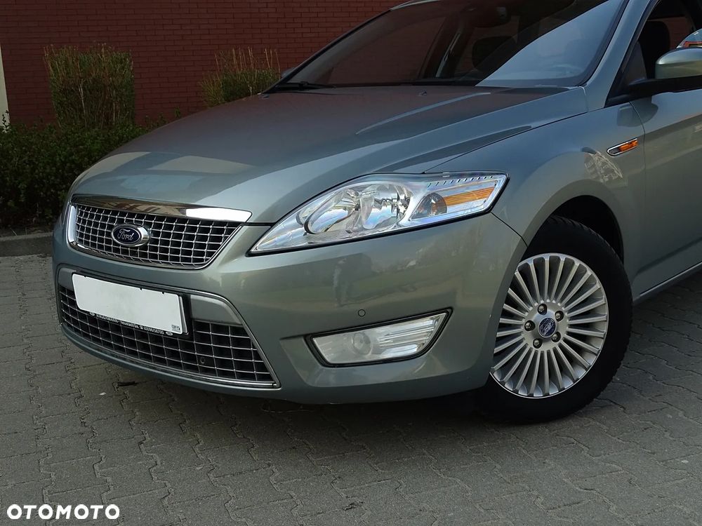 Ford Mondeo 2.0 TDCi Ghia X - 13