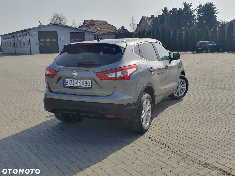Nissan Qashqai - 14