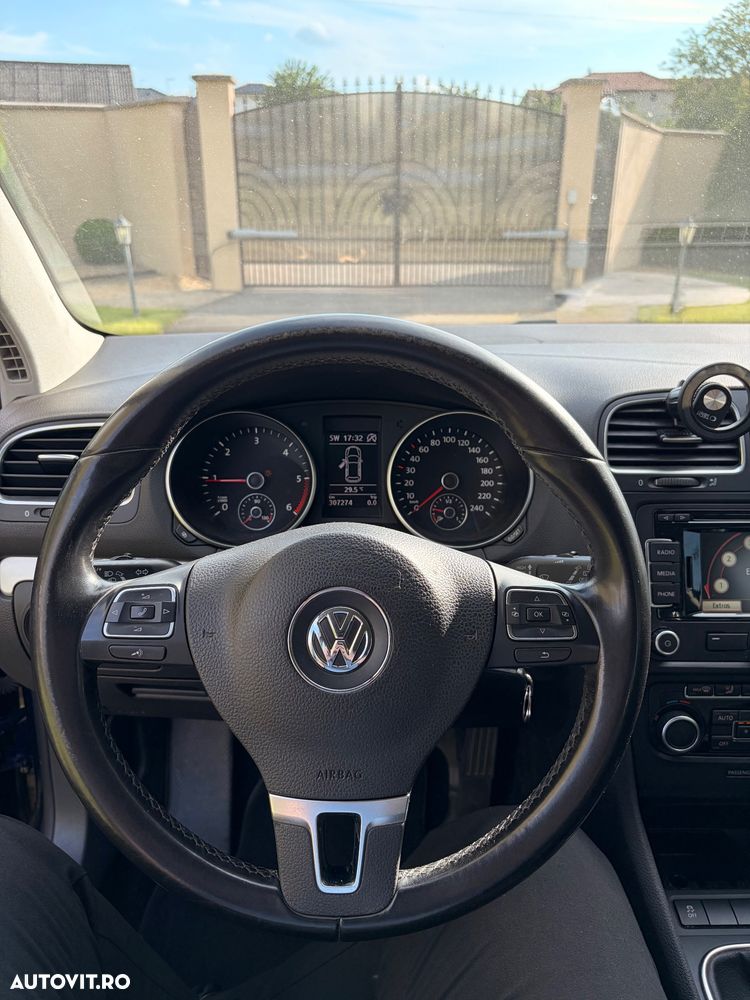 Volkswagen Golf 1.6 TDI DPF BlueMotion Technology Comfortline - 10