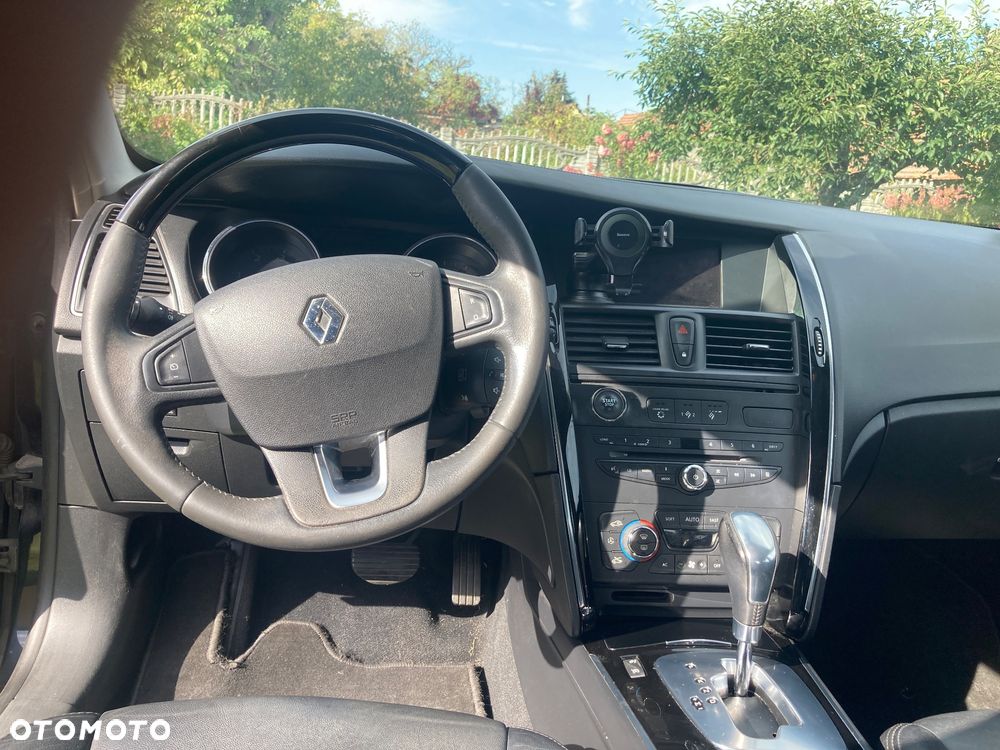 Renault Latitude - 10
