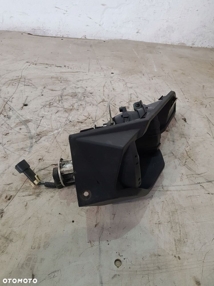 lampa prawa prawy przód canam renegade 1000 17 rok - 7