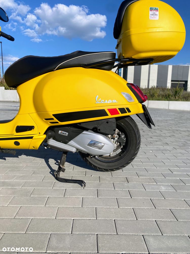 Vespa GTS - 11