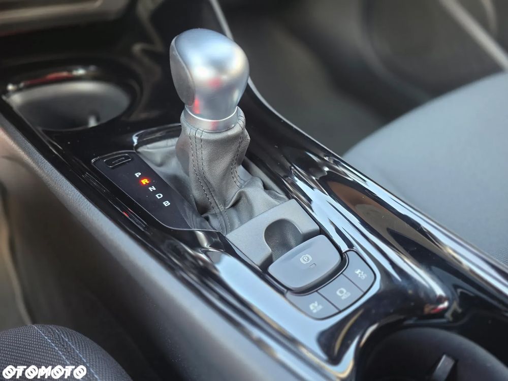 Toyota C-HR 1.8 Hybrid GPF Style - 33