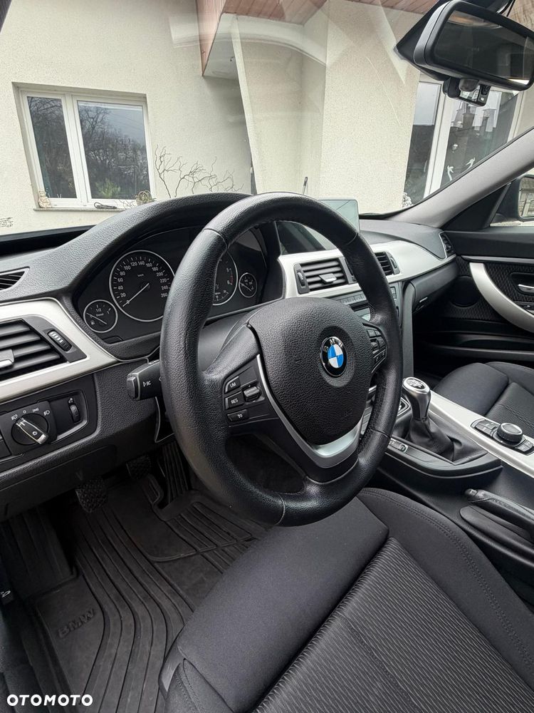 BMW 3GT 320d - 21