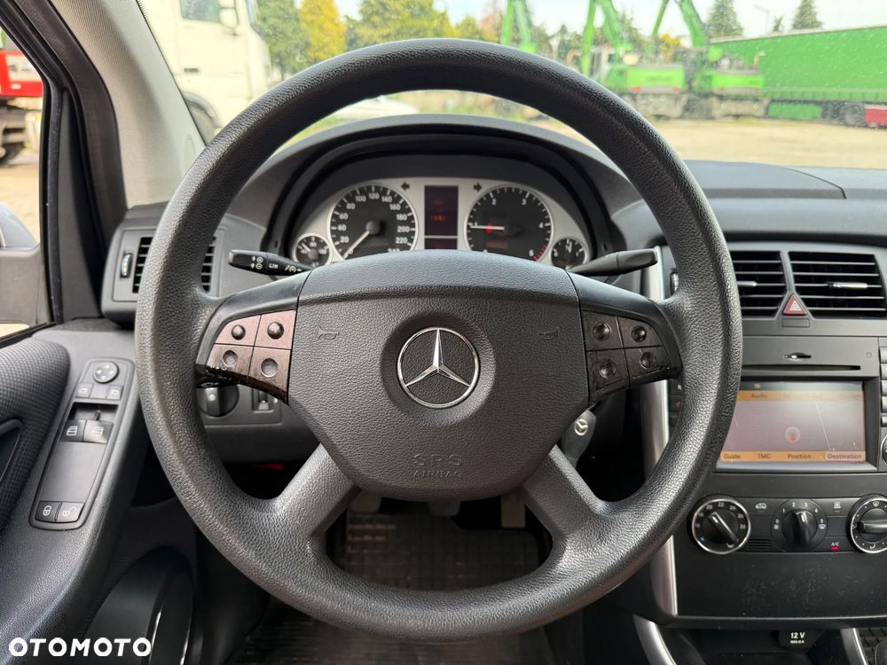 Mercedes-Benz Klasa B 180 CDI Special Edition - 13