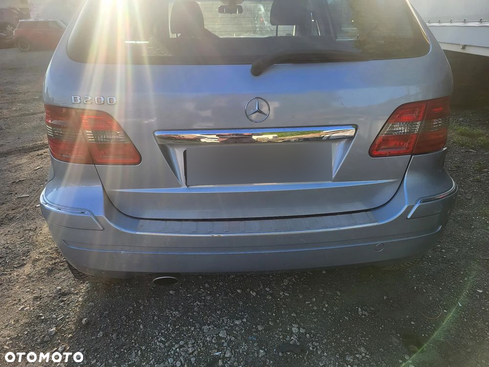 Mercedes-Benz Klasa B 200 - 11