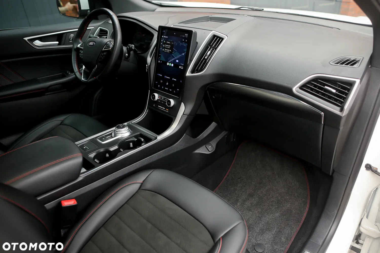 Ford Edge - 28