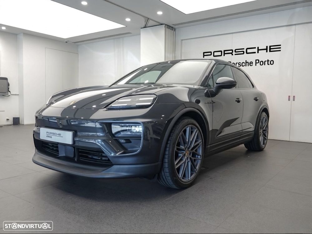 Porsche Macan Electric 4 - 1