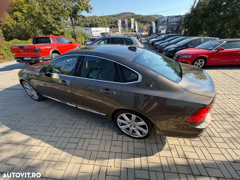 Volvo S90 D5 AWD Geartronic Inscription - 24
