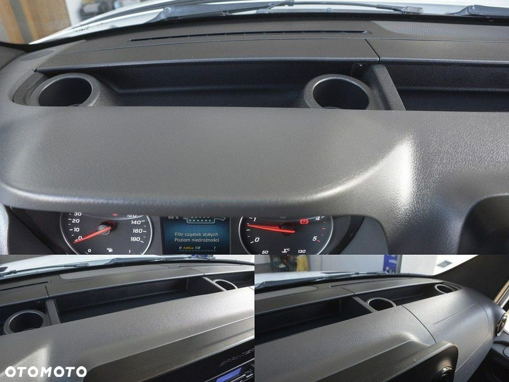 Mercedes-Benz Sprinter - 25