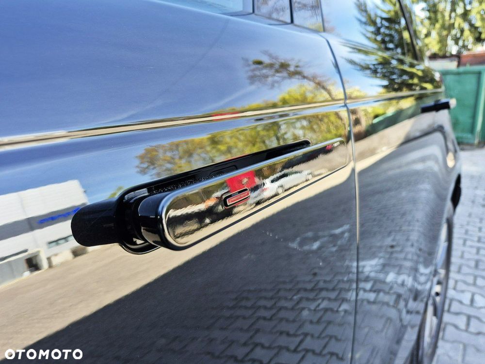 Land Rover Range Rover Sport - 17