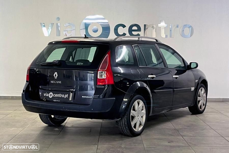 Renault Mégane Break 1.5 dCi Dynamique S - 4