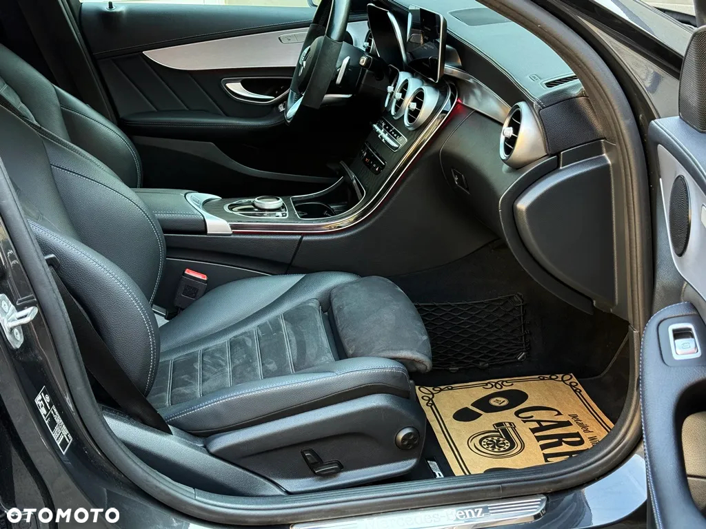 Mercedes-Benz Klasa C 220 d T 9G-TRONIC AMG Line - 38