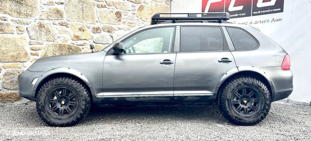 Porsche Cayenne - 21