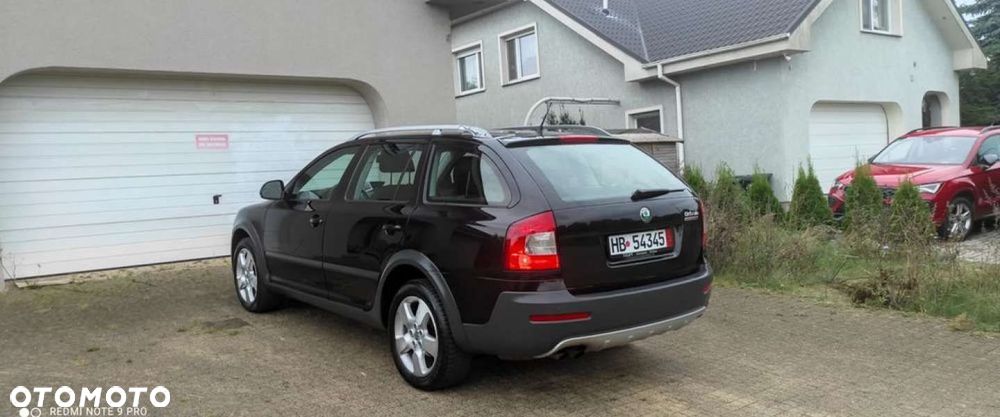 Skoda Octavia 2.0 TDI DPF Scout 4x4 - 37