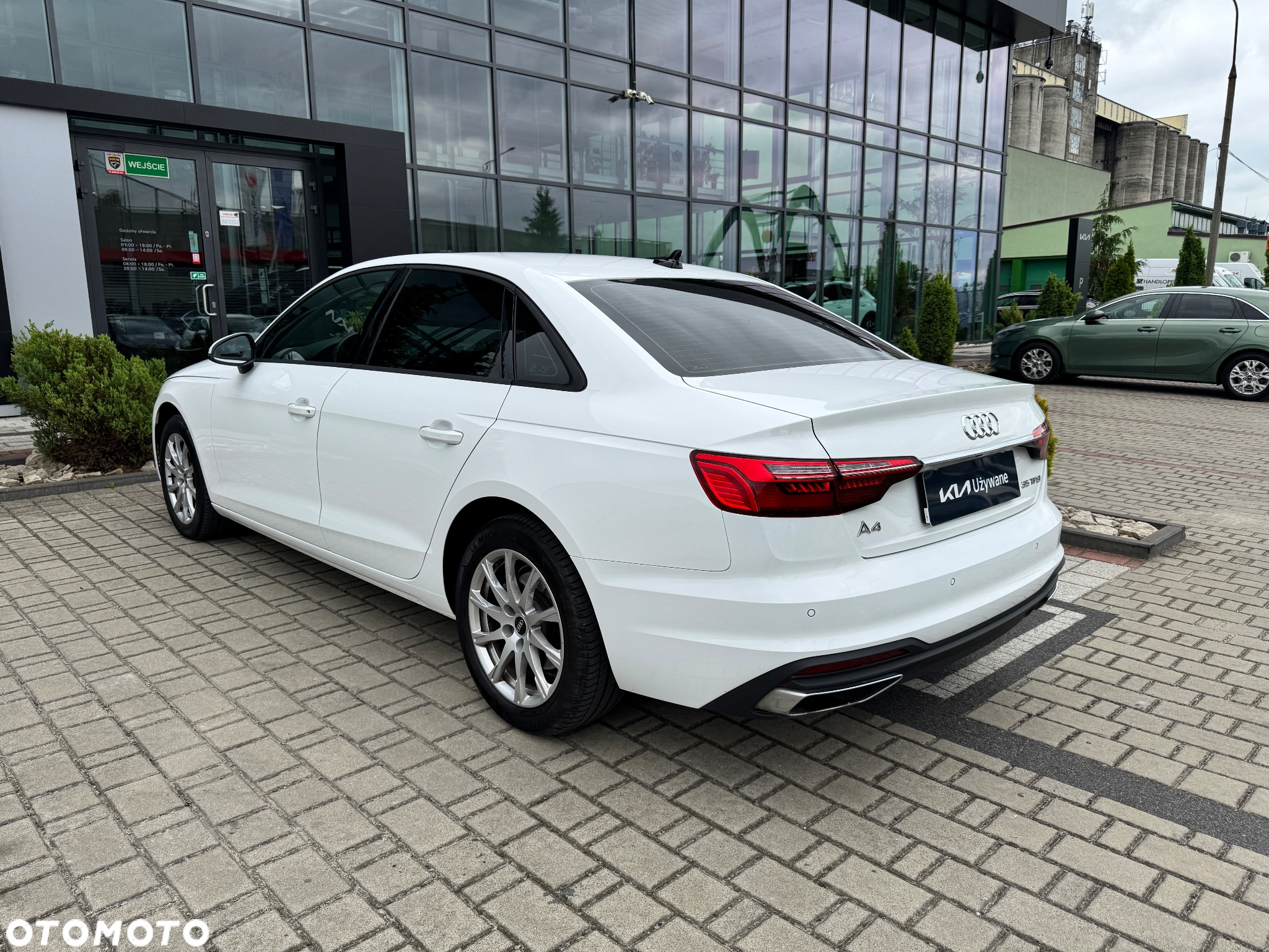 Audi A4 - 8