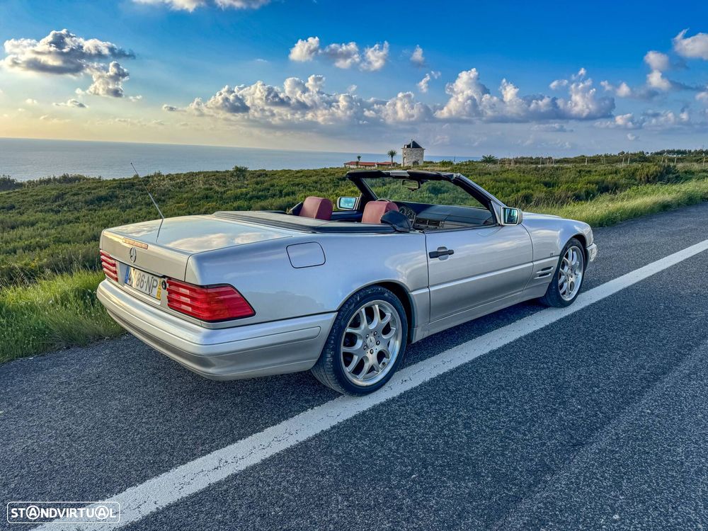 Mercedes-Benz SL 320 Standard - 14