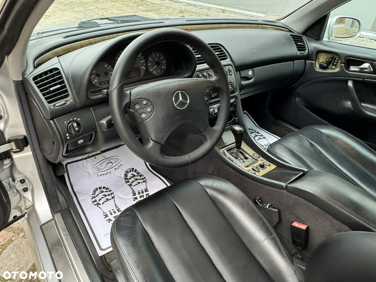 Mercedes-Benz CLK - 11