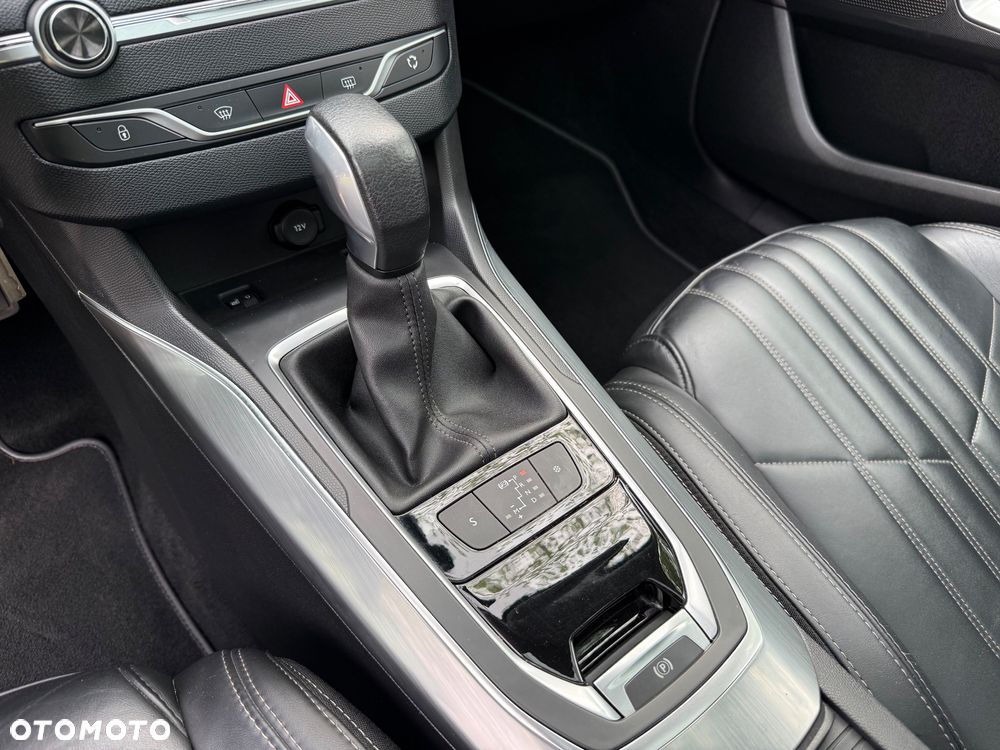 Peugeot 308 PureTech 130 GPF EAT8 Stop & Start Allure Pack - 25
