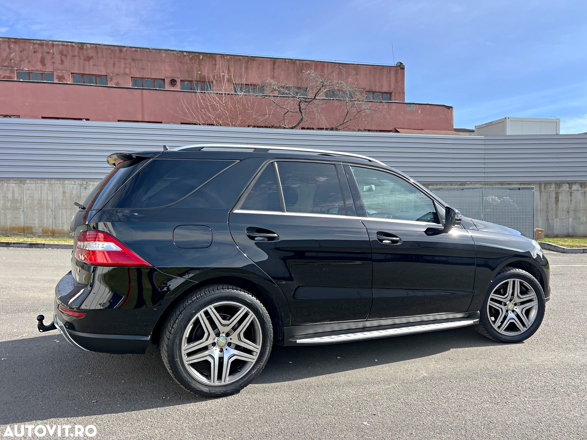 Mercedes-Benz ML 350 BlueTec 4MATIC Aut - 14