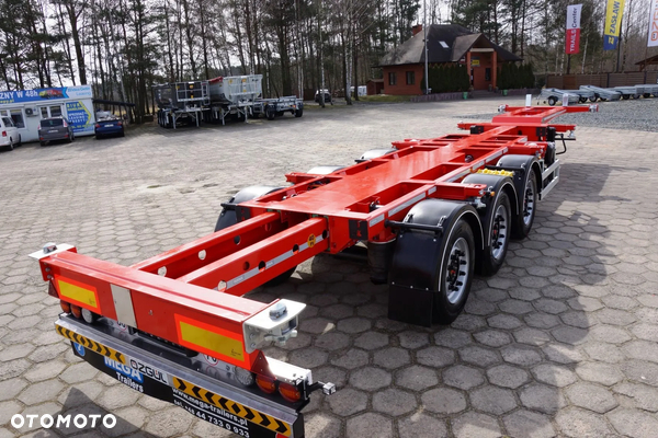 Inny MEGA Trailers