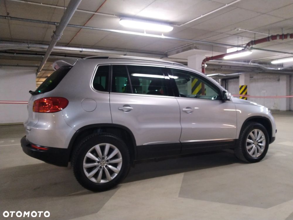 Volkswagen Tiguan - 4