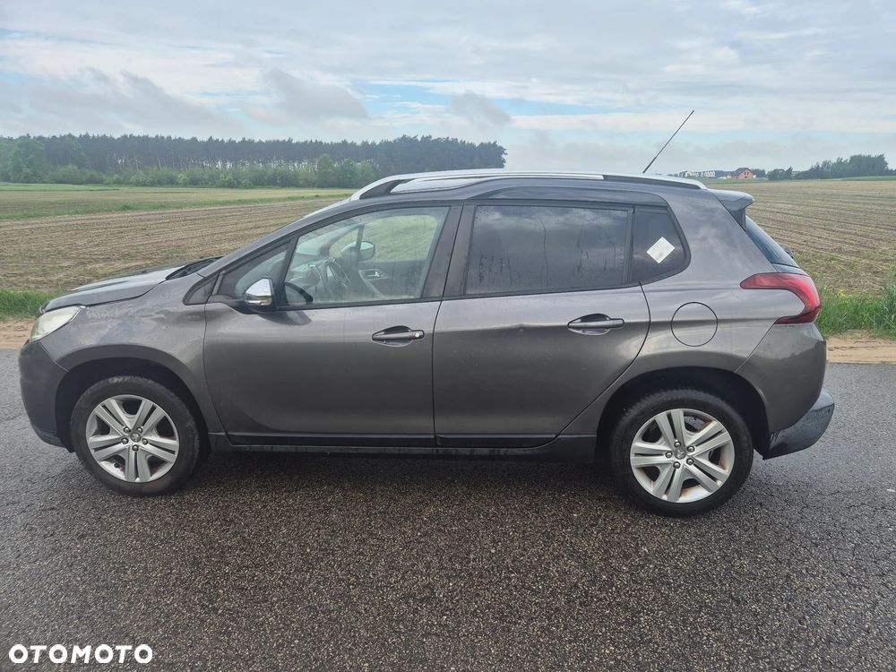 Peugeot 2008 1.2 Pure Tech Style - 7