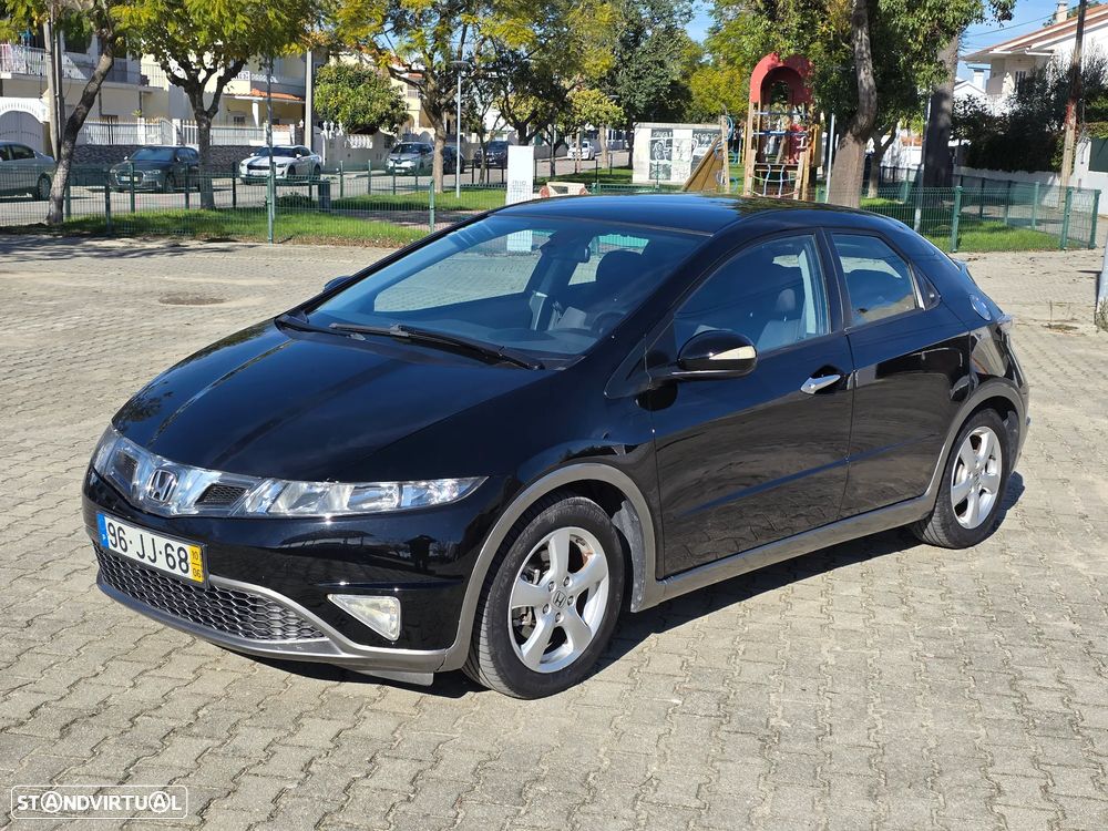 Honda Civic 1.4 i-VTEC Comfort - 32