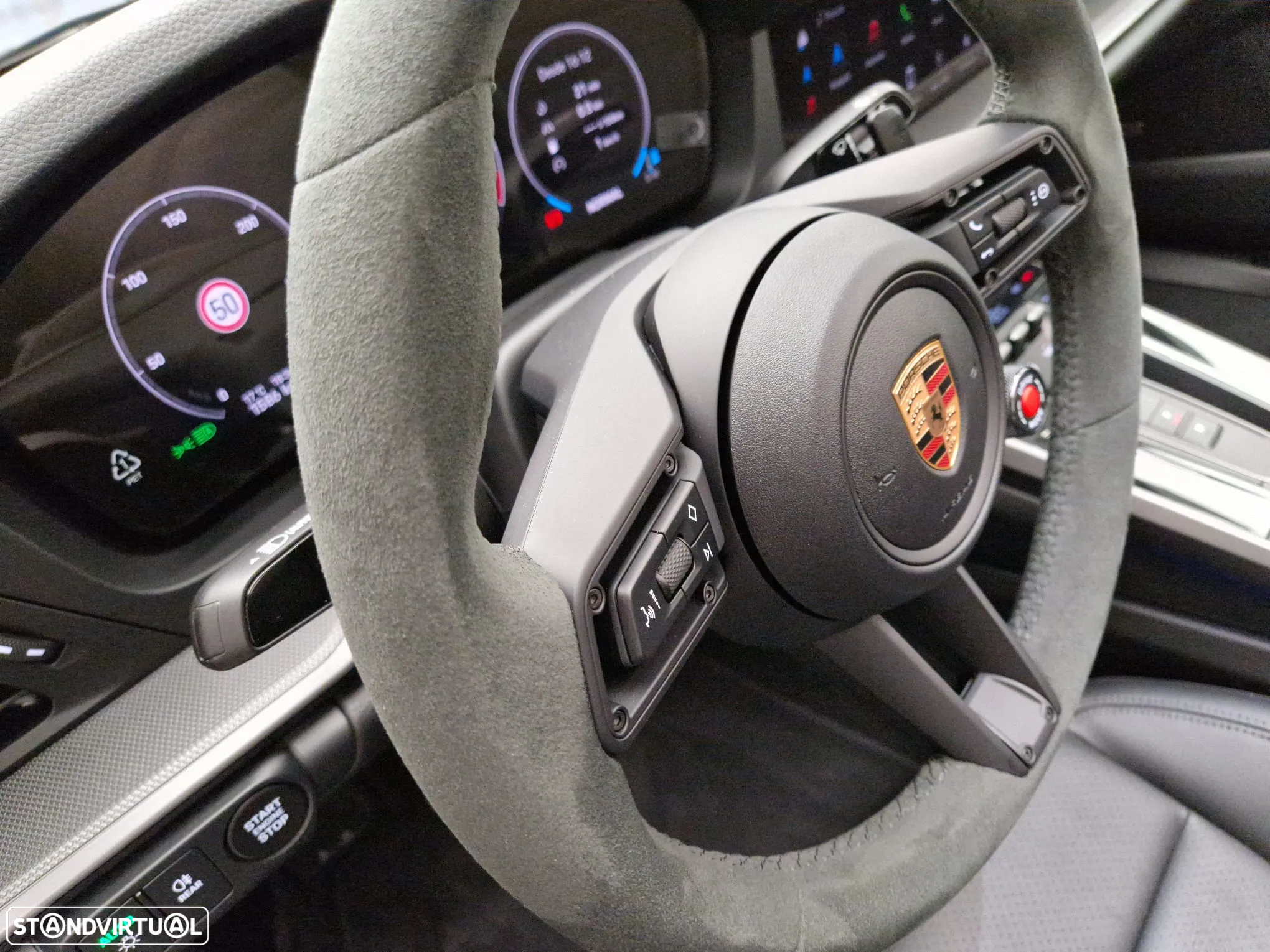 Porsche 911 (992) Carrera - 22