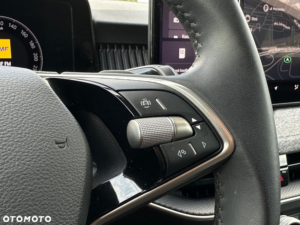 Skoda Superb 1.5 TSI mHEV Selection DSG - 13