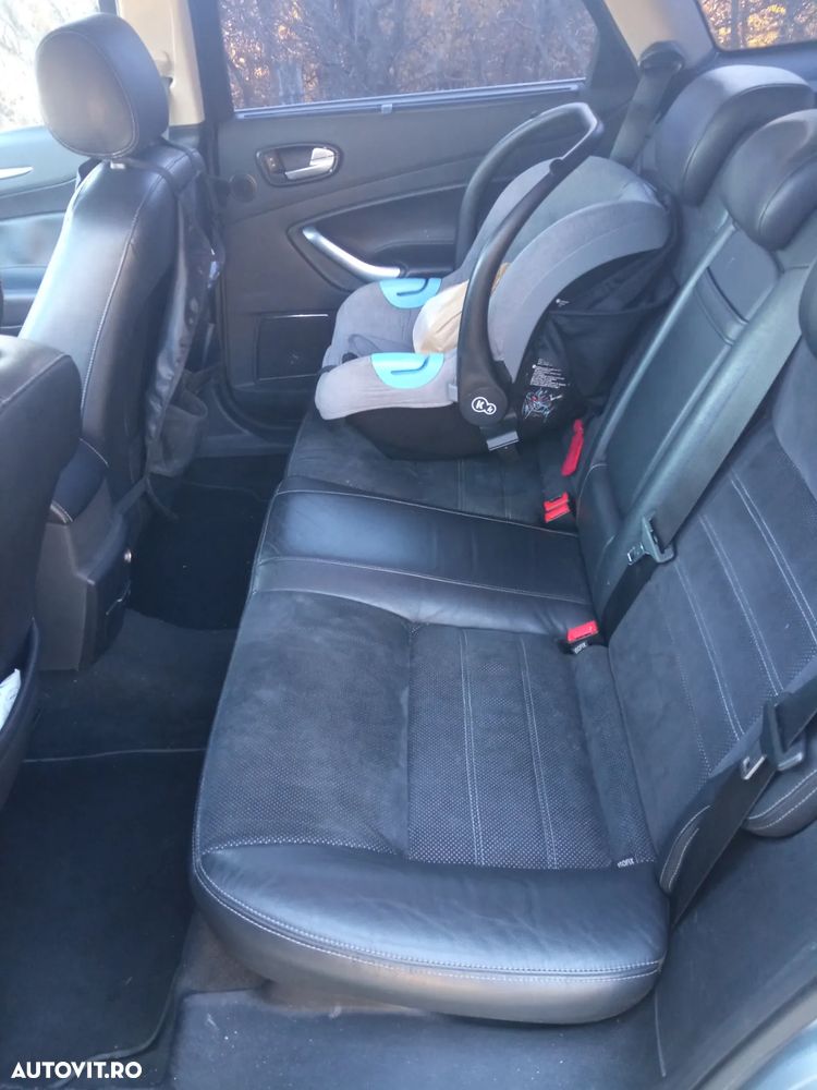 Ford Mondeo 2.0 TDCI Ambiente - 16