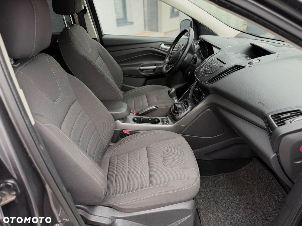Ford Kuga 1.5 EcoBoost 2x4 Trend - 7