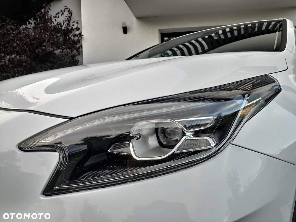 Kia XCeed 1.6 CRDi SCR L - 24