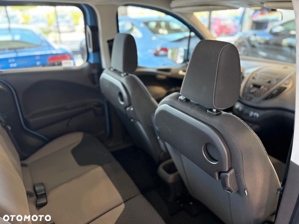 Ford Tourneo Courier 1.0 EcoBoost Ambiente - 14