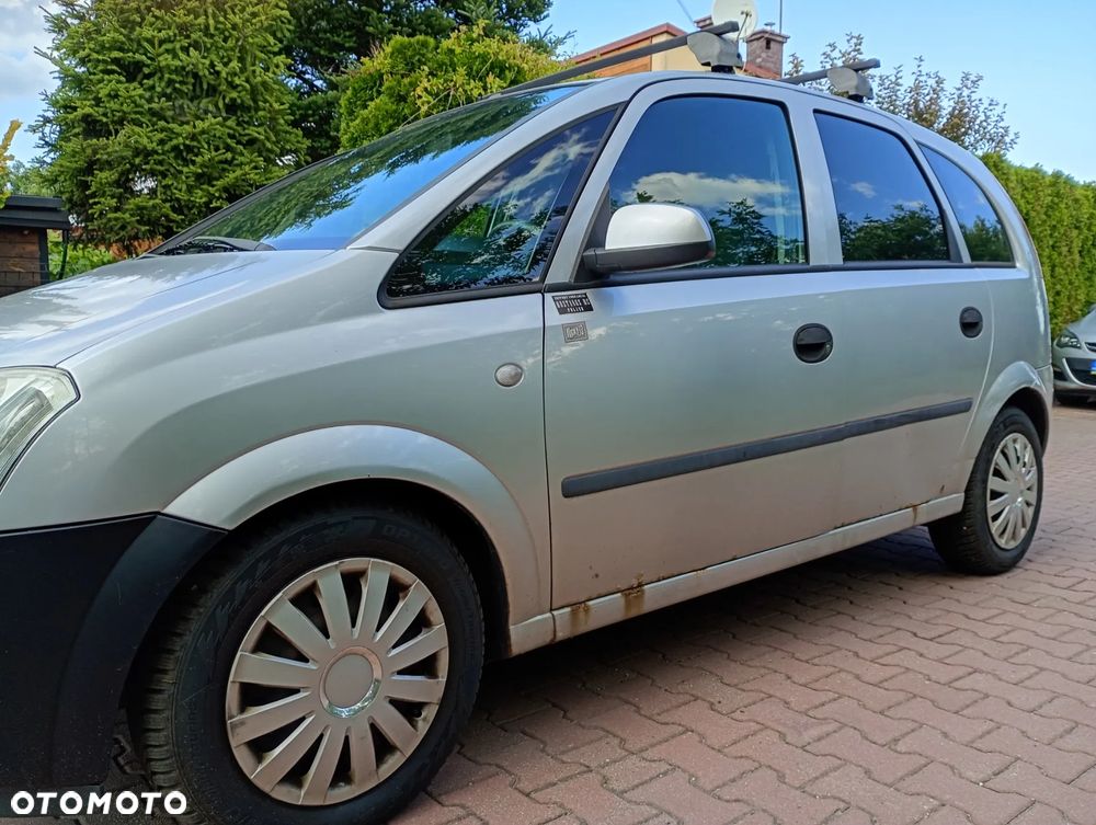 Opel Meriva 1.6 16V Enjoy - 9