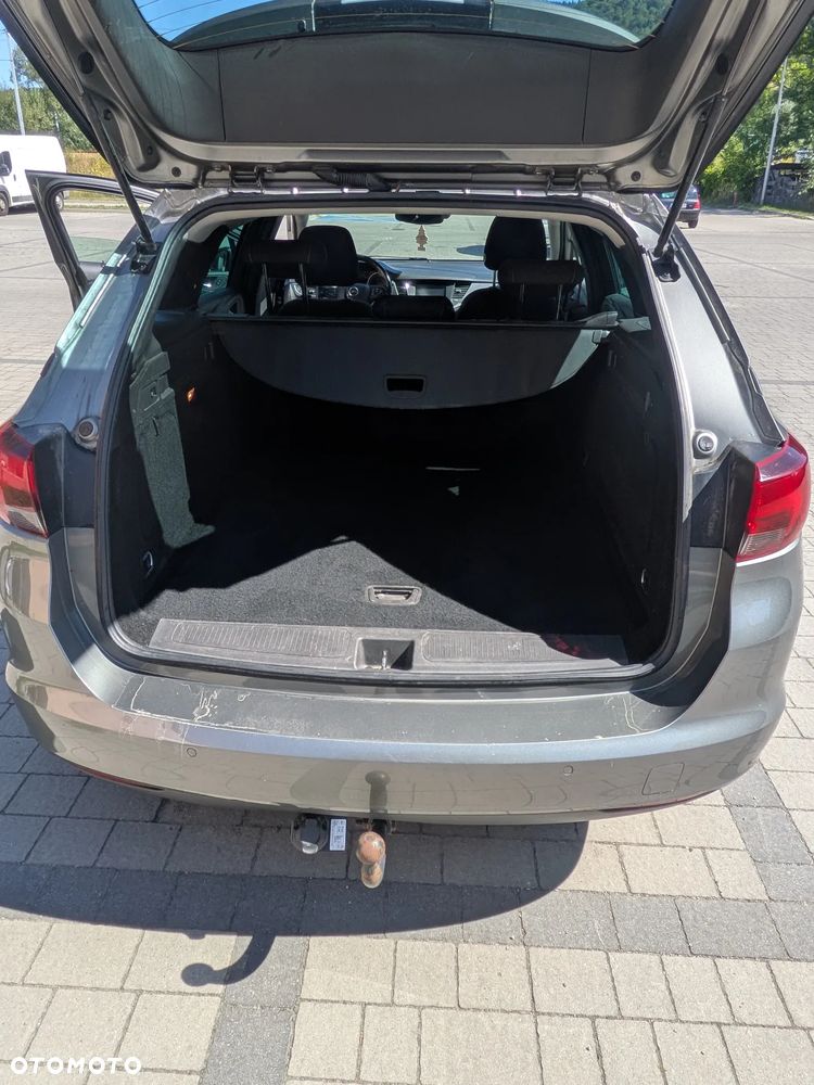 Opel Astra 1.2 Turbo Start/Stop 120 Jahre - 10