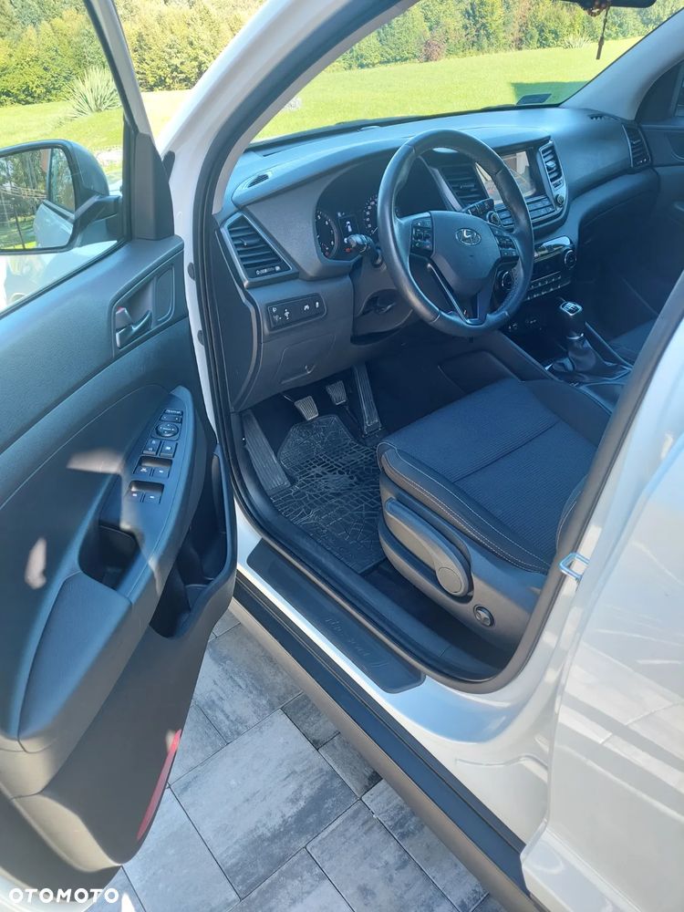Hyundai Tucson 1.6 GDI BlueDrive Classic 2WD - 8